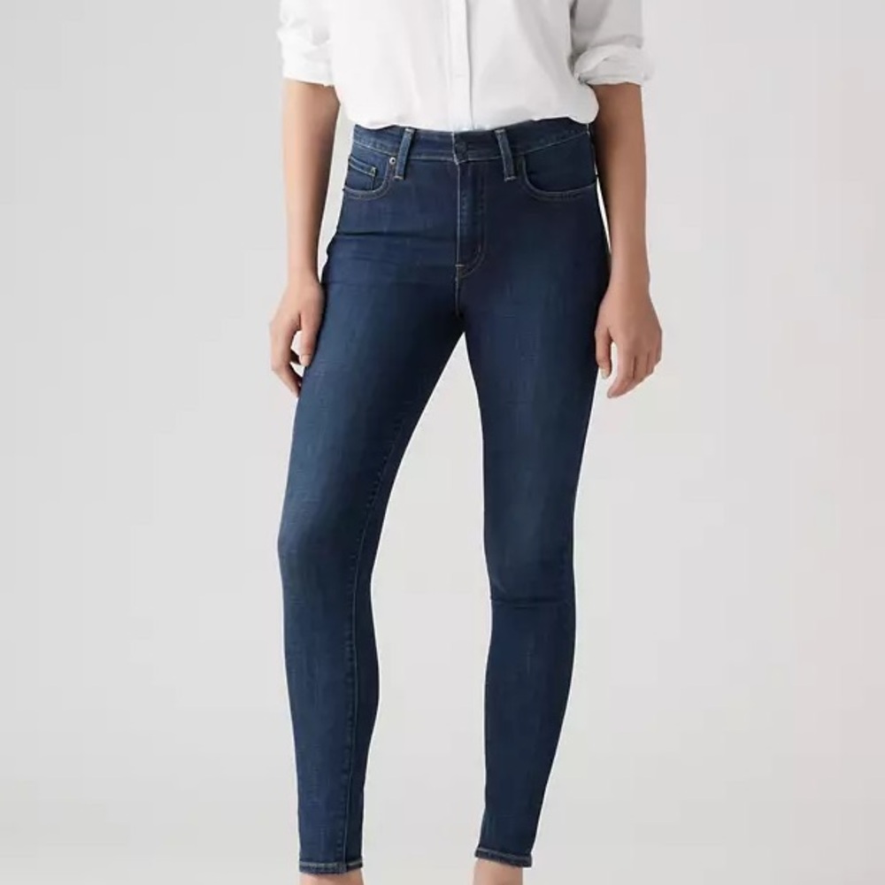 ‼️NOW SOLD ‼️ Levi's RED TAG 721 Highrise Skinny Dark Blue Jeans - Picture 2 of 12